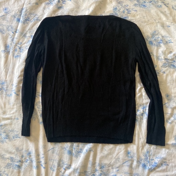 WildFox white label black sweater - Picture 2 of 5